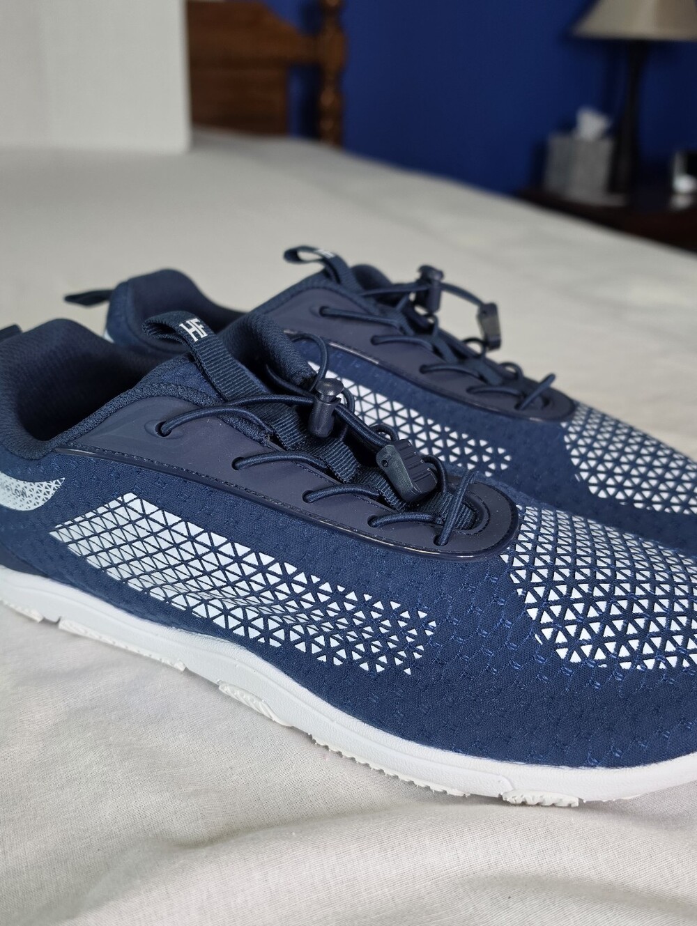 Hike Footwear Blue Women’s 11 Men’s 9 HF Cloud Barefoot Sneaker Athletic Shoe